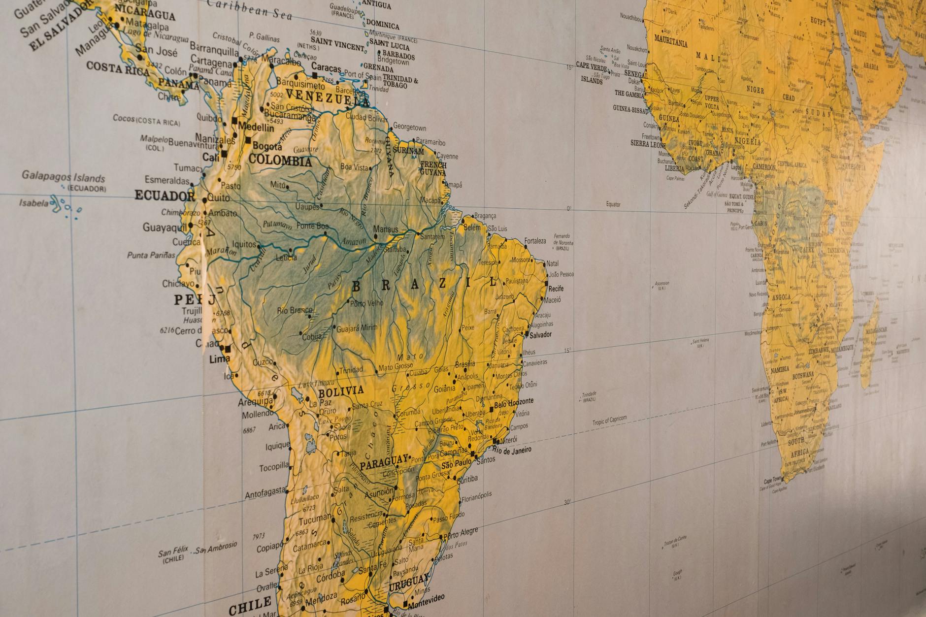 World map highlighting global investment opportunities across continents