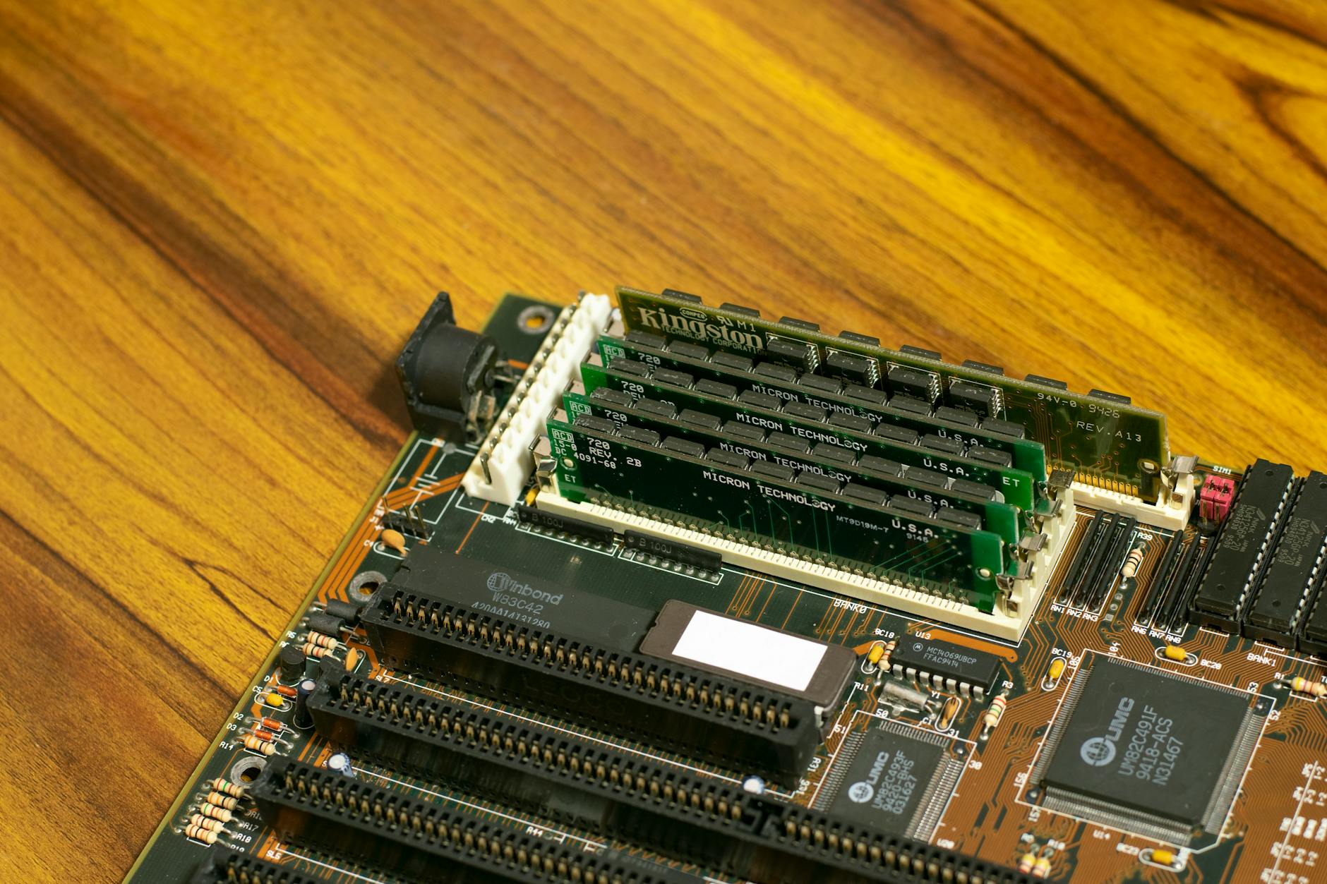 Close-up of memory chips and semiconductors on circuit board