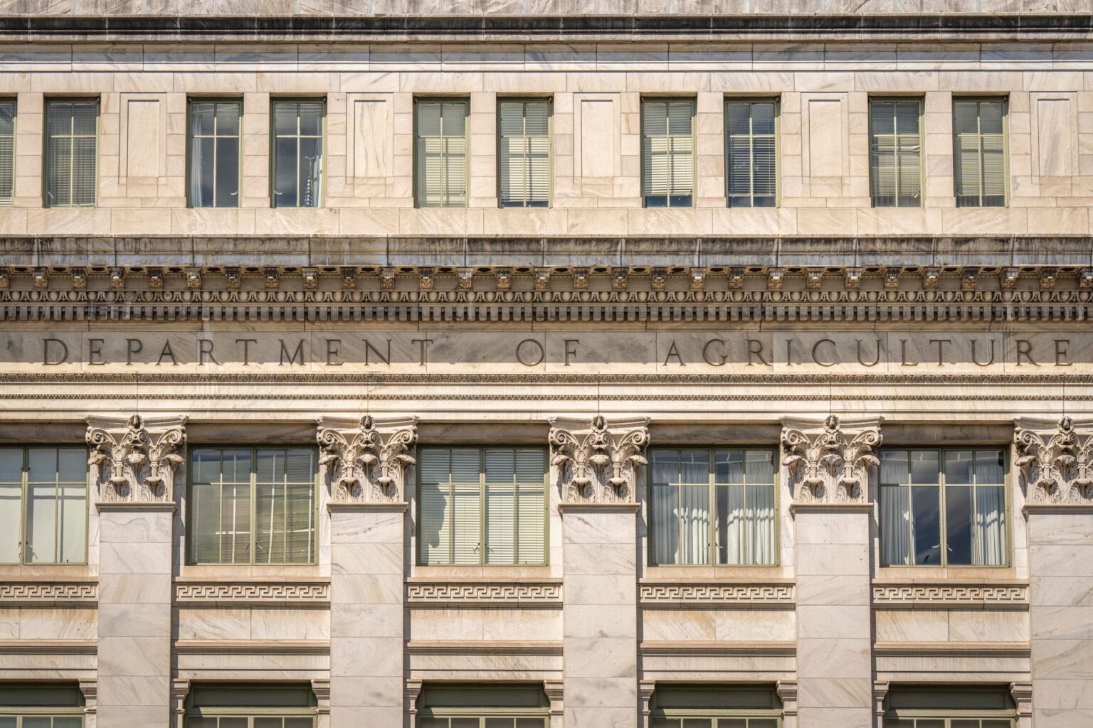 Exterior of the Federal Reserve building in Washington D.C.
